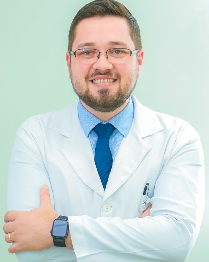Dr. Alexandre Azevêdo Ziomkowski