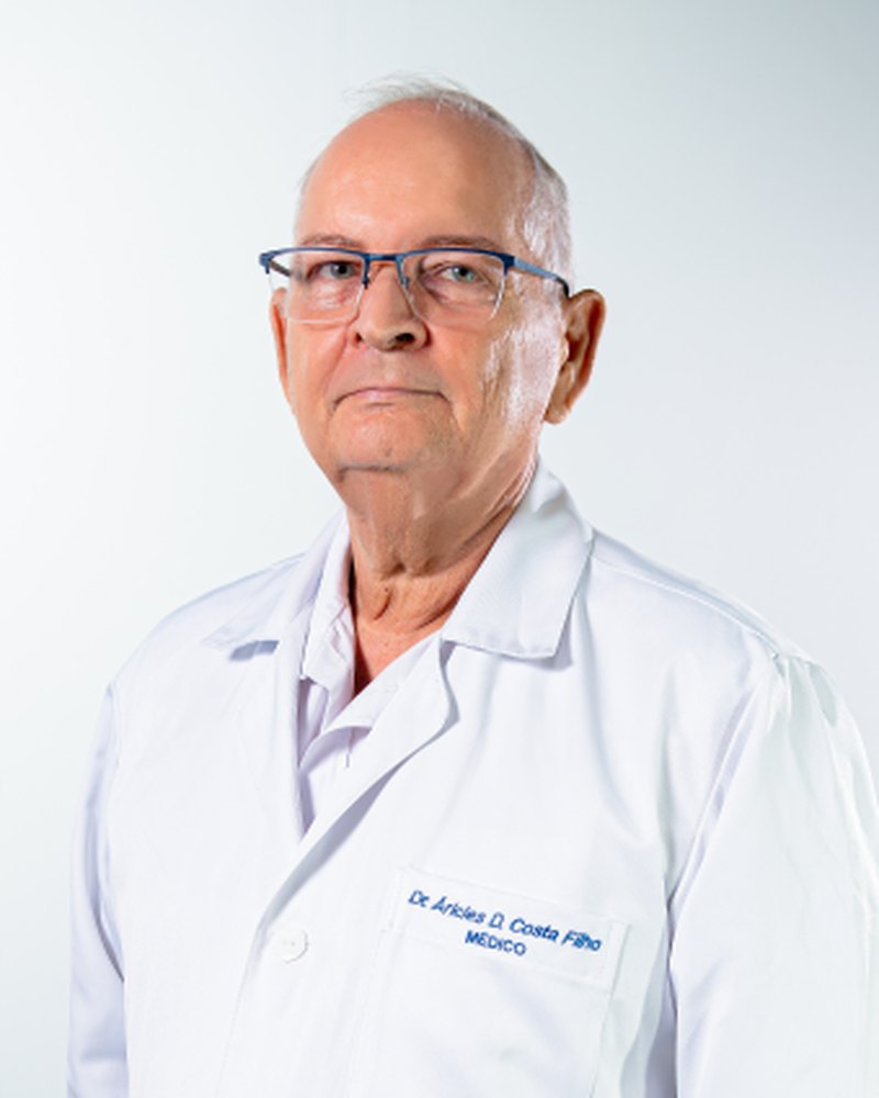 Dr. Áricles Domitilo Costa Filho